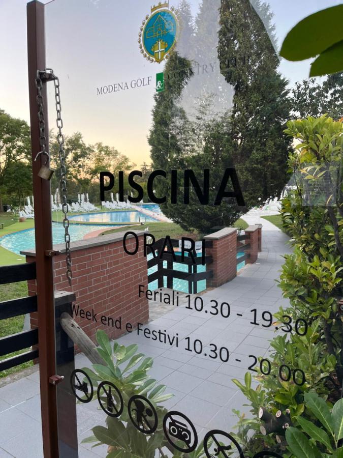 Villa Sofia, Golf Club Formigine Colombaro  Extérieur photo